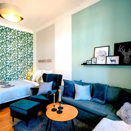 Gemuetliche Ferienwohnung Neben Der Arena Leipzig "Waldi" Extérieur photo